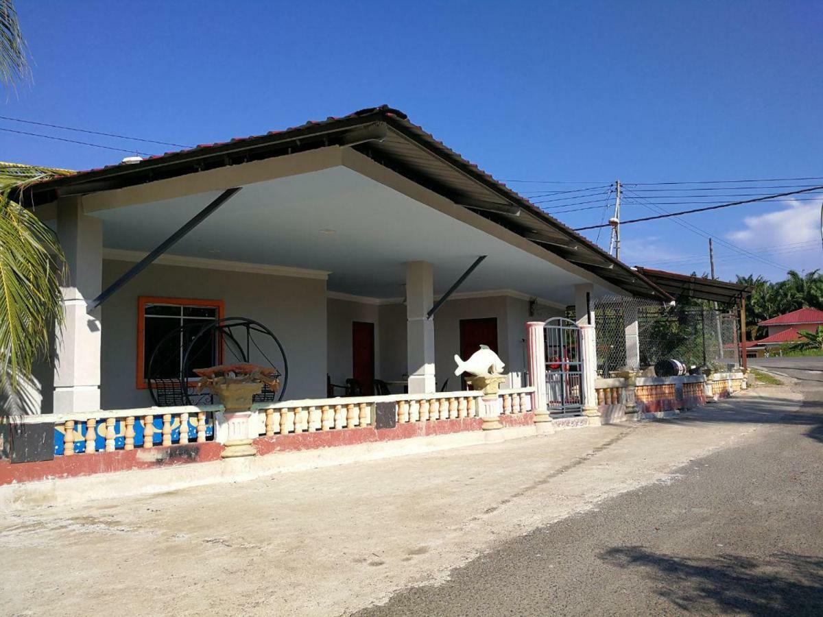 Homestay Koperasi Surau Alfalah Semporna Exterior foto